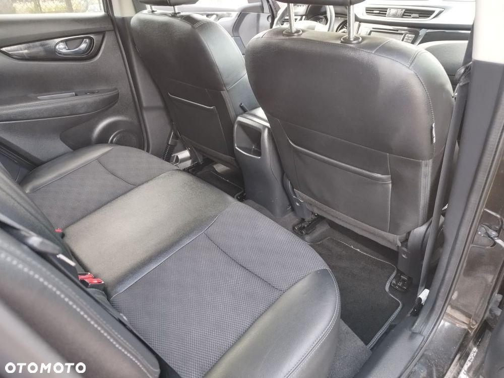 Nissan Qashqai 1.6 DCi Visia Xtronic EU6 - 12