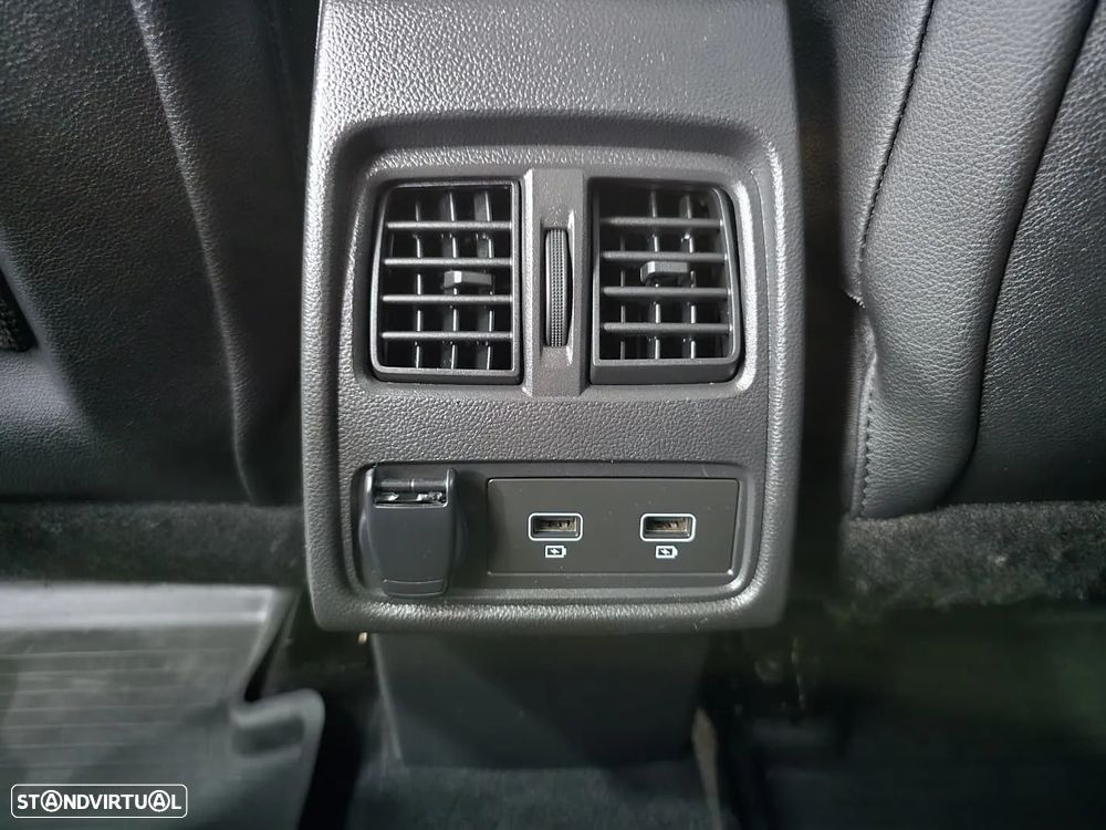 Renault Captur 1.6 E-Tech Plug-In Exclusive - 16