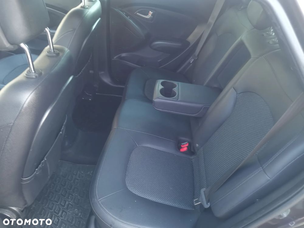 Hyundai ix35 2.0 2WD Style - 12