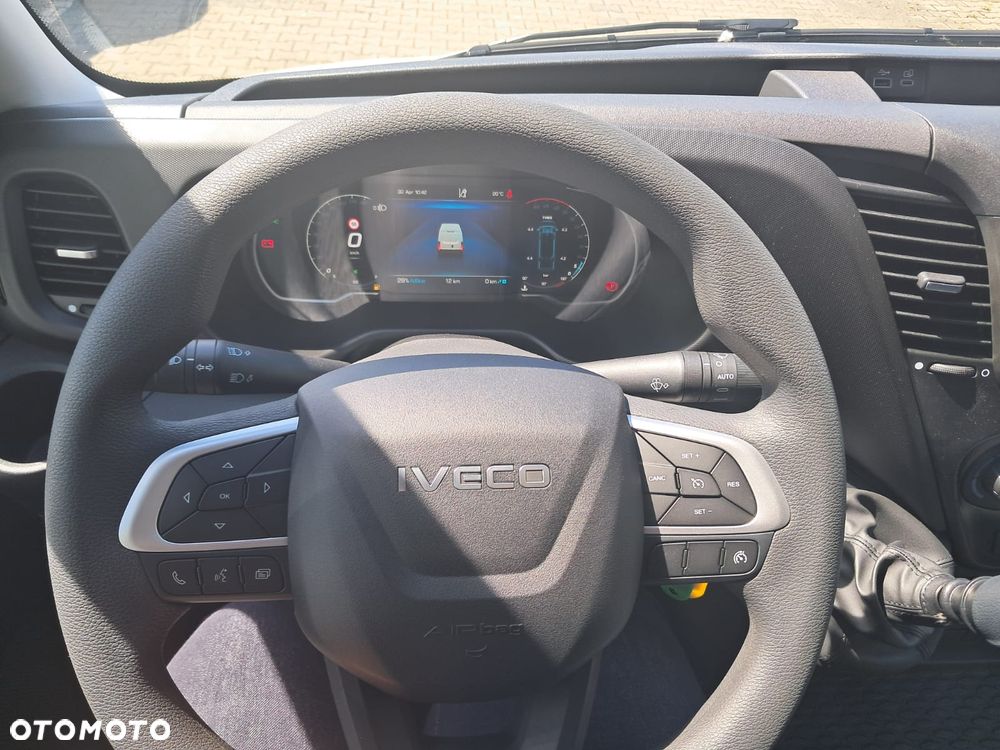 Iveco Daily35S18H V 18m3 L4H3 - 5