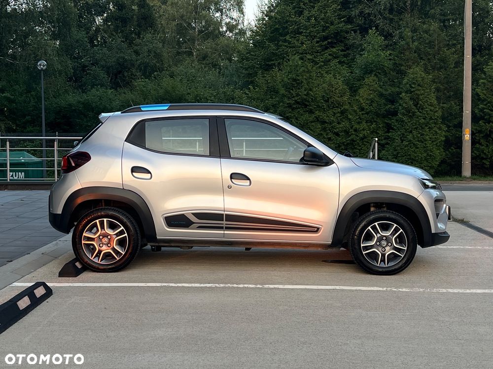 Dacia Spring 27.4kWh Business - 8