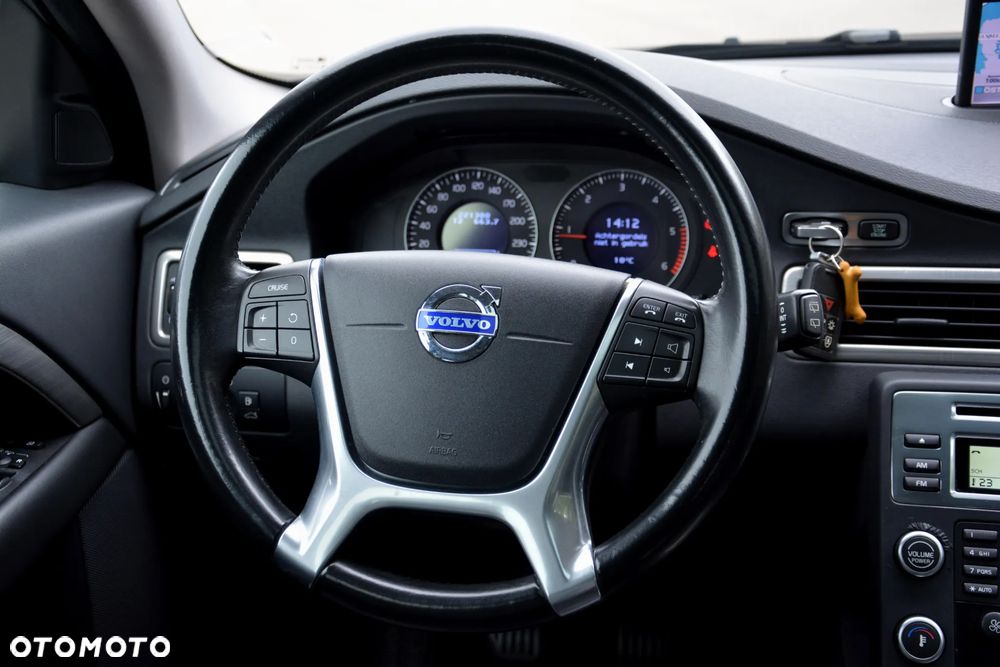 Volvo V70 2.0D Momentum - 32