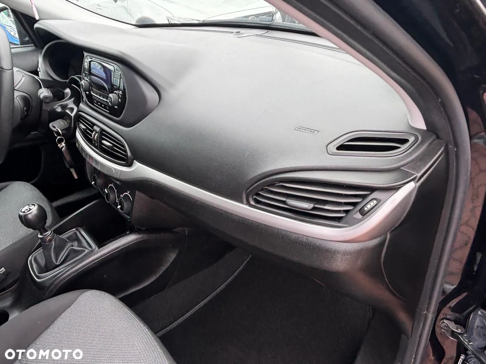 Fiat Tipo 1.4 16V More - 24