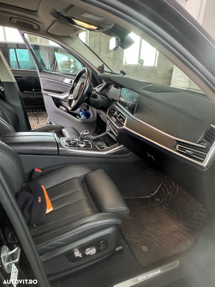 BMW X7 xDrive40d MHEV - 12