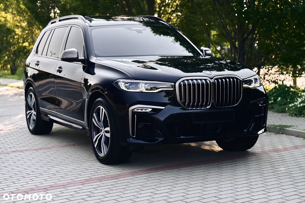 BMW X7 M50d - 18