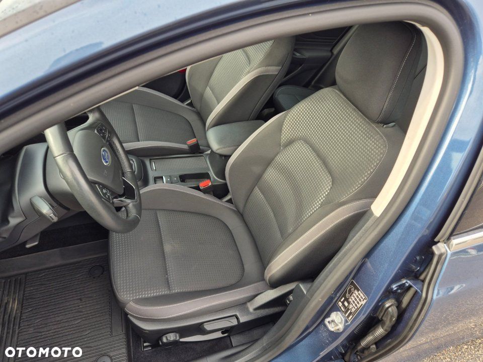 Ford Focus - 16