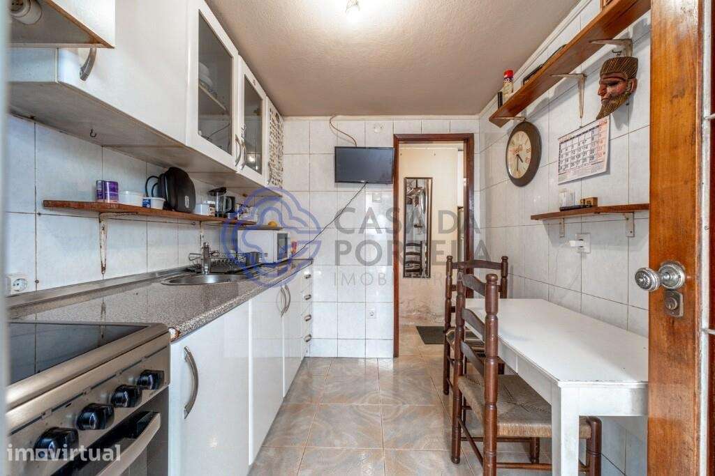 Apartamento T2 + 1 com Terraço de 38 m2 e Garagem Box de 40 m2 | Centr - Grande imagem: 3/18