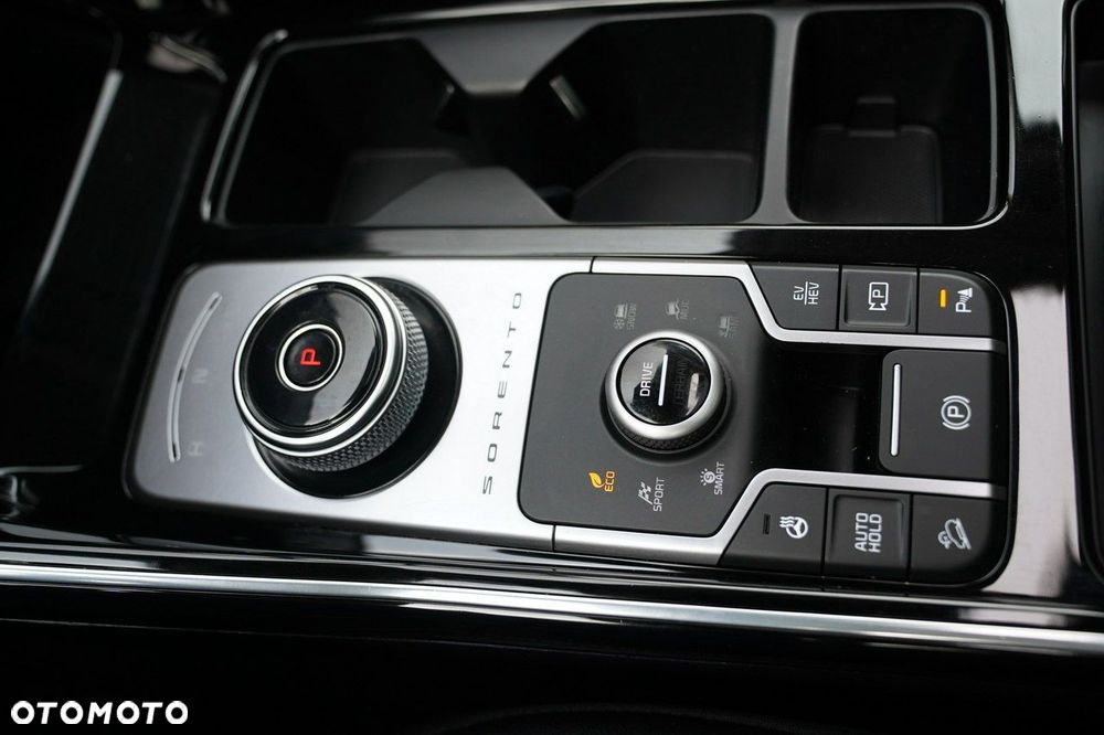Kia Sorento - 29