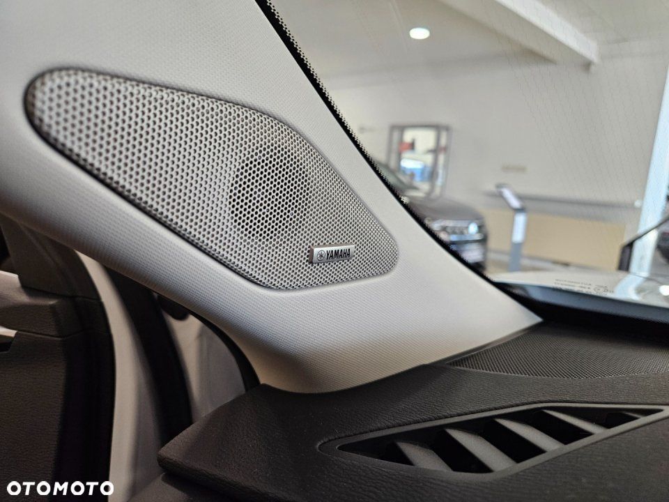 Mitsubishi Outlander - 6