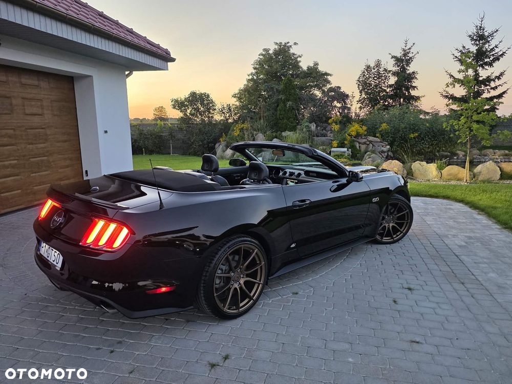 Ford Mustang Cabrio 5.0 Ti-VCT V8 Black Shadow Edition - 7