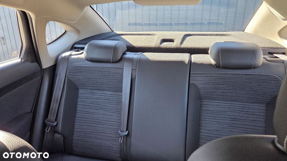 Opel Astra 1.6 Business EU6 - 15