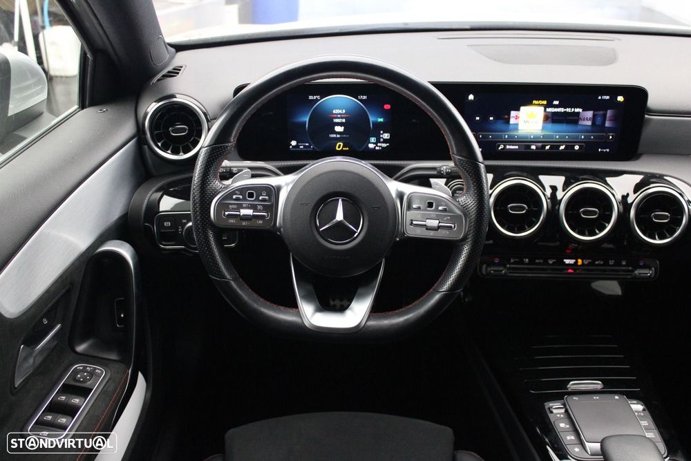 Mercedes-Benz A 250 e AMG Line - 10