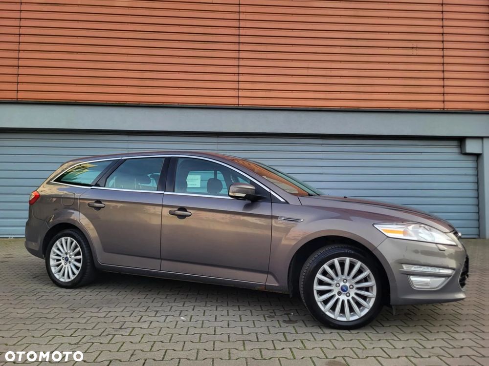 Ford Mondeo SW 2.0 FF Titanium - 14