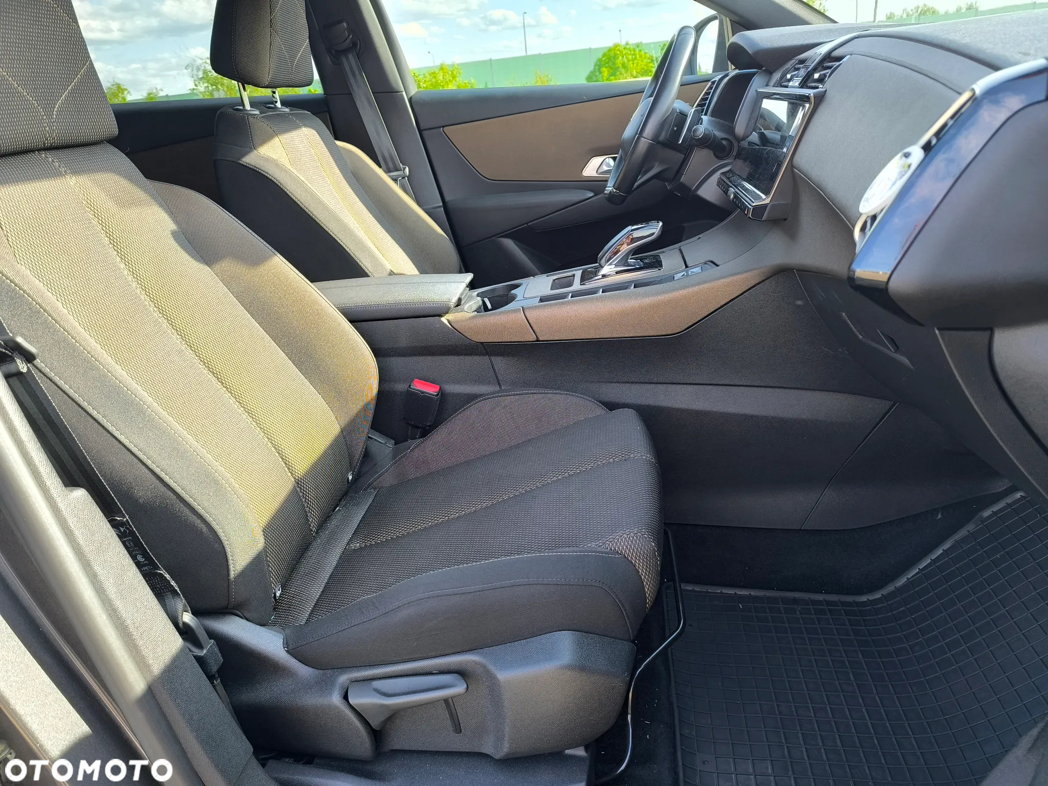 DS Automobiles DS 7 Crossback 2.0 BlueHDi Grand Chic - 14