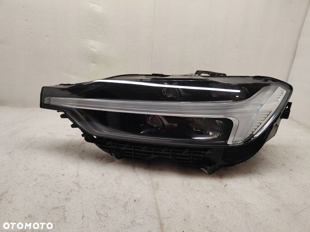 volvo xc60 mid led przód strona lewa 32404709 - 1