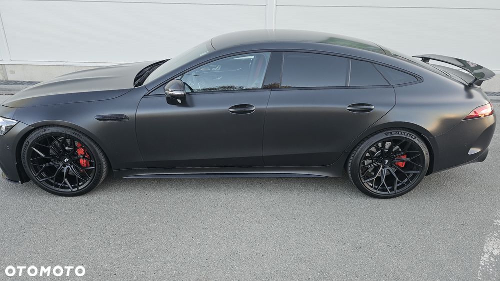 Mercedes-Benz AMG GT - 3