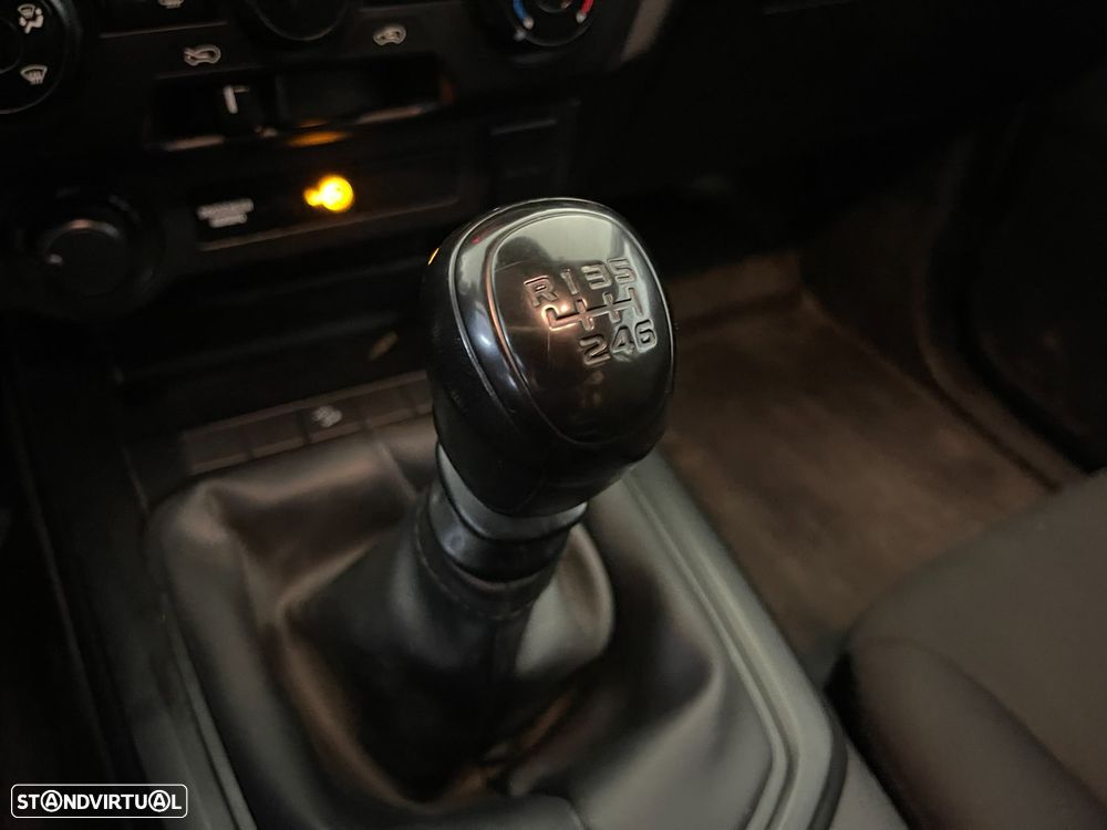 Isuzu D-Max 1.9 DDi 4WD 5 Lugares - 25