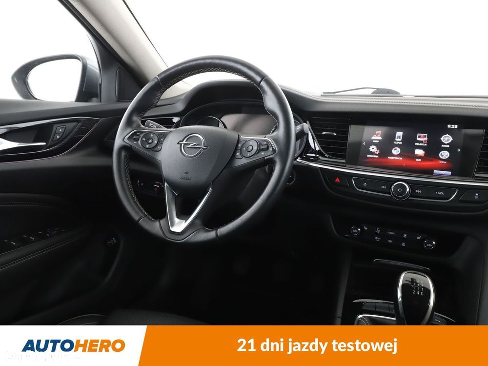 Opel Insignia 1.5 T Innovation S&S Eco - 13