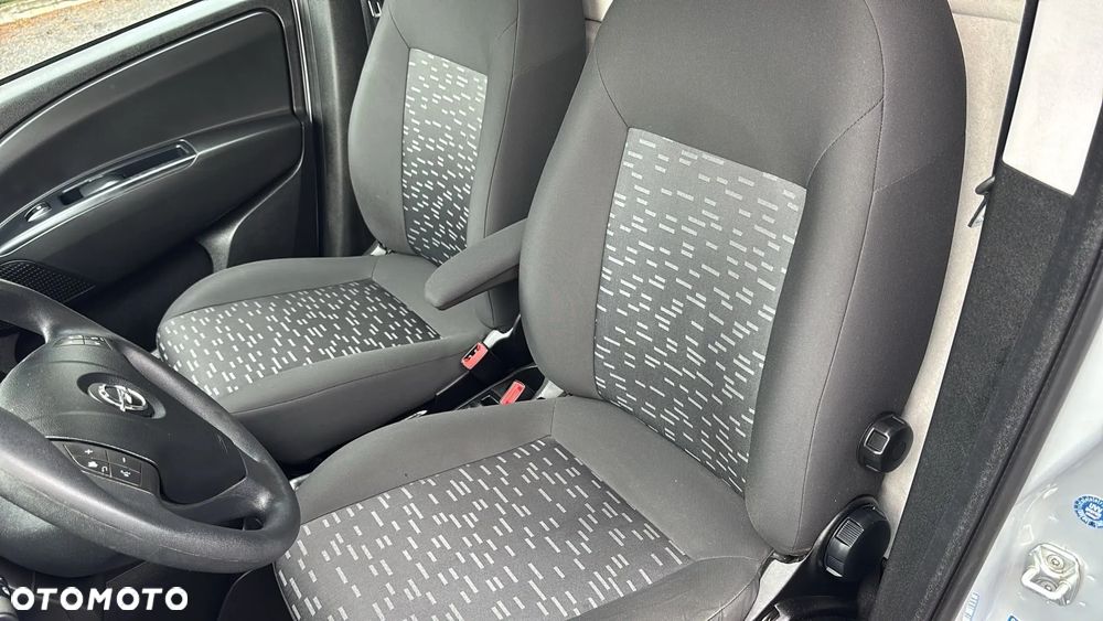 Opel Combo - 14
