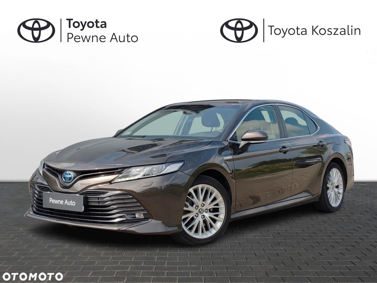 Toyota Camry - 1