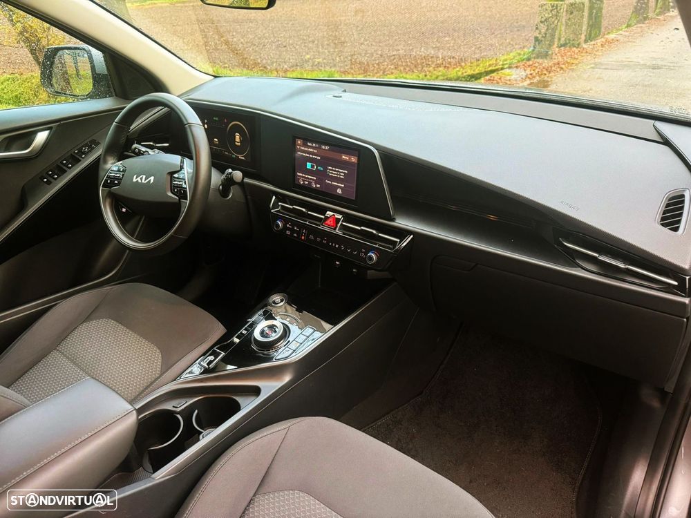 Kia e-Niro 64kWh - 11