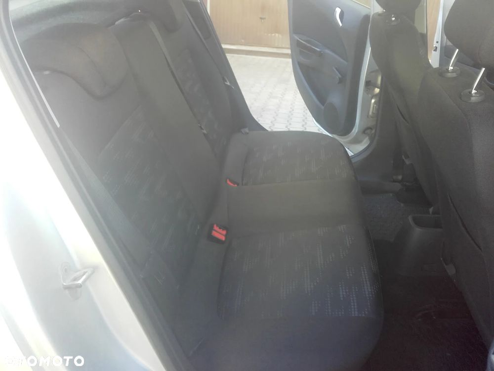 Opel Corsa - 27