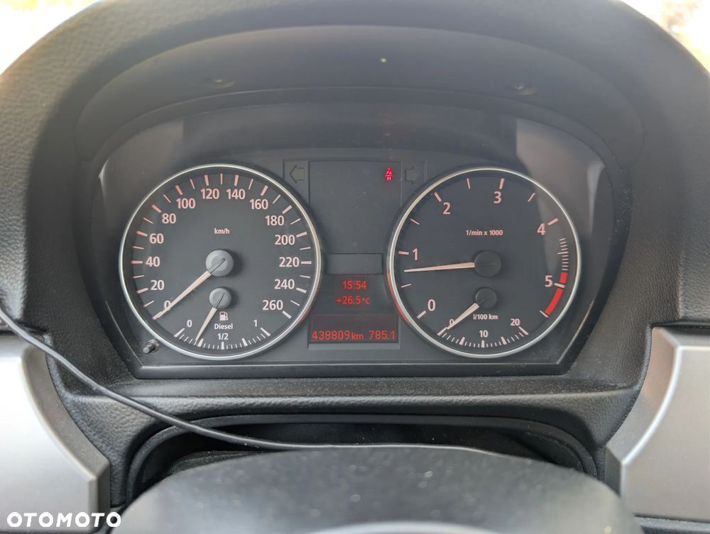 BMW Seria 3 - 13