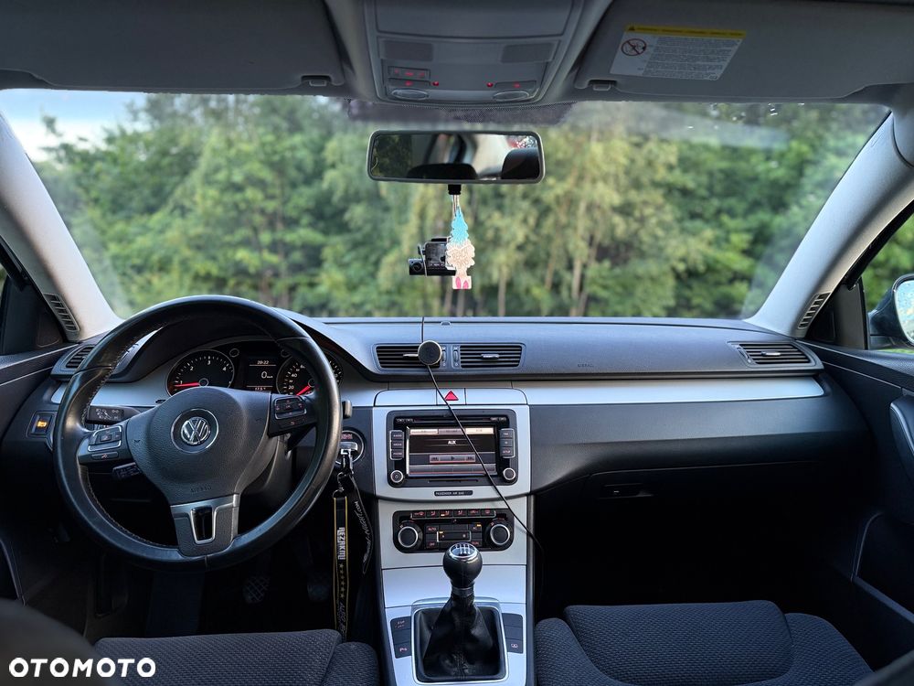 Volkswagen Passat 2.0 TDI Comfortline Optimum - 13