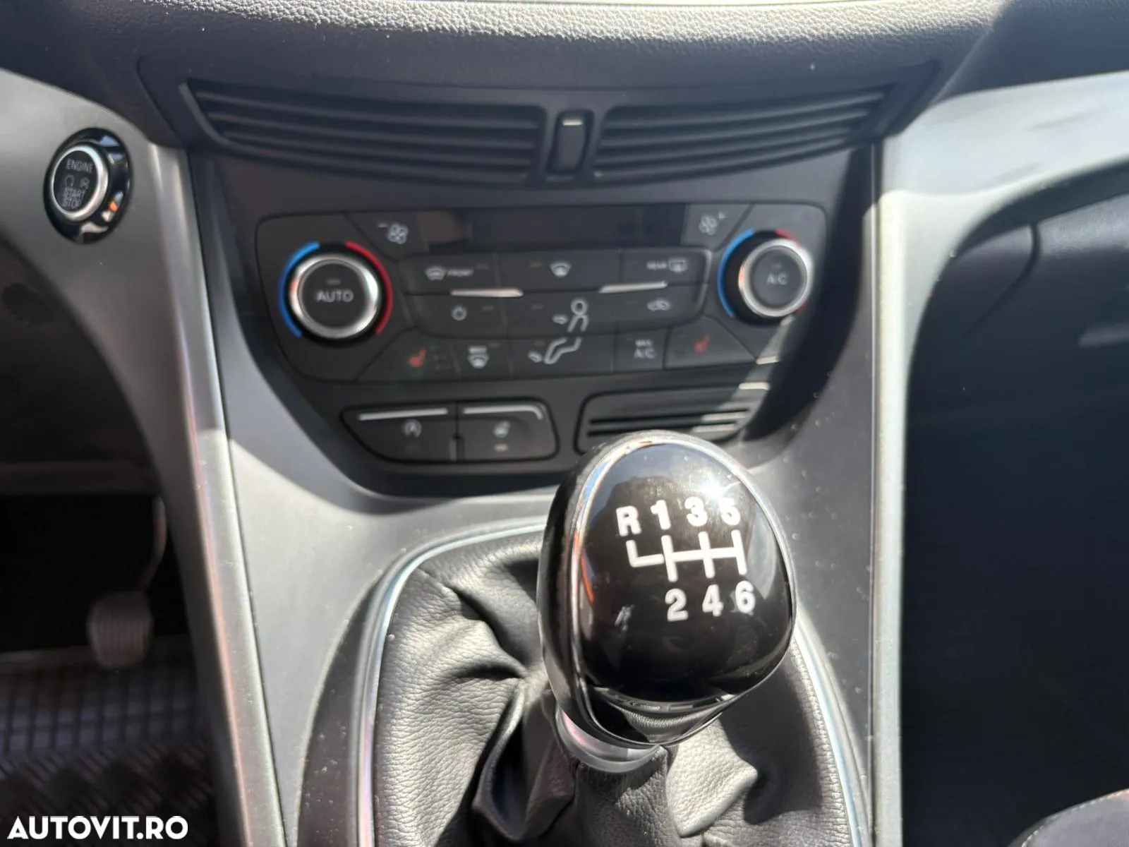 Ford Kuga 2.0 TDCi 4WD Trend - 12