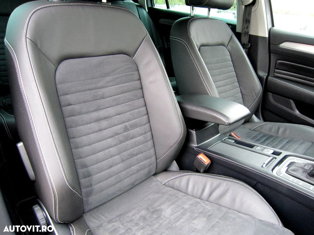 Volkswagen Passat Variant 2.0 TDI DSG (BlueMotion Technology) Highline - 24