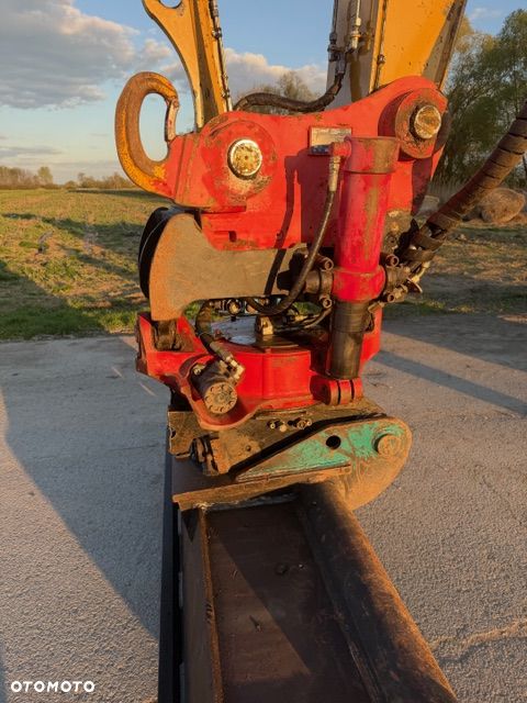 Caterpillar M320F - 8