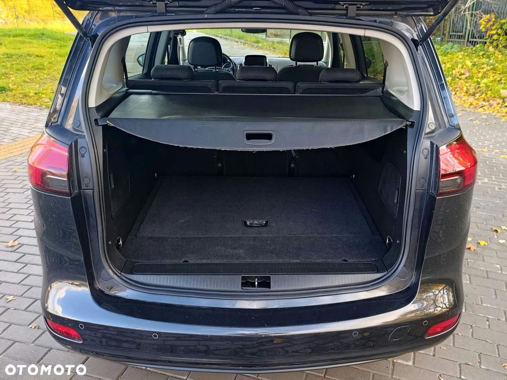 Opel Zafira - 12