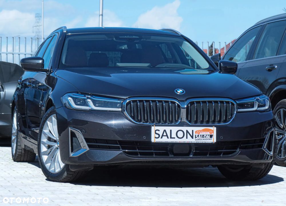 BMW Seria 5 530e Luxury Line sport - 28