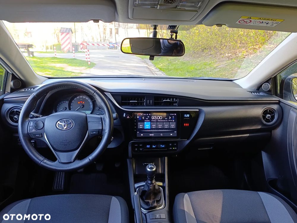 Toyota Auris 1.33 VVT-i Comfort - 20