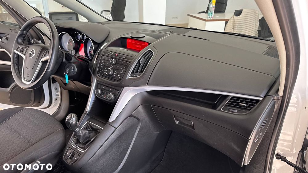 Opel Zafira 1.6 D Start/Stop Active - 36