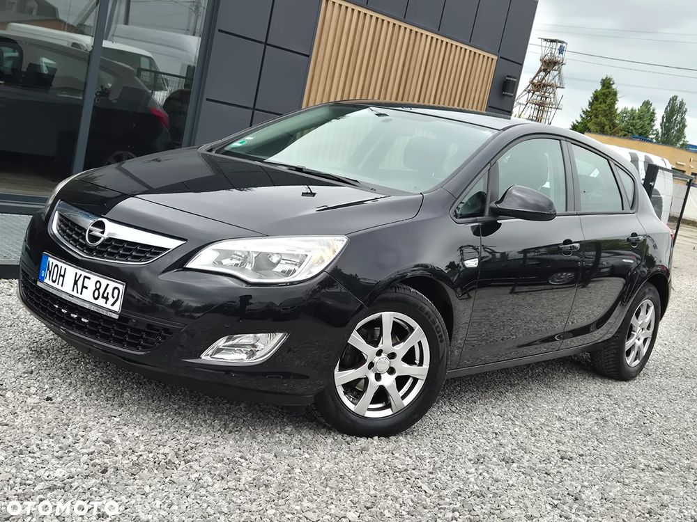 Opel Astra 1.6 Design Edition - 3