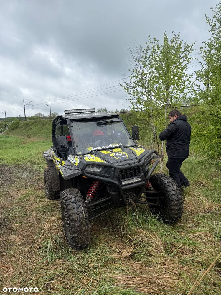Polaris RZR - 14