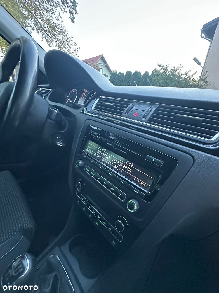 Skoda RAPID - 10