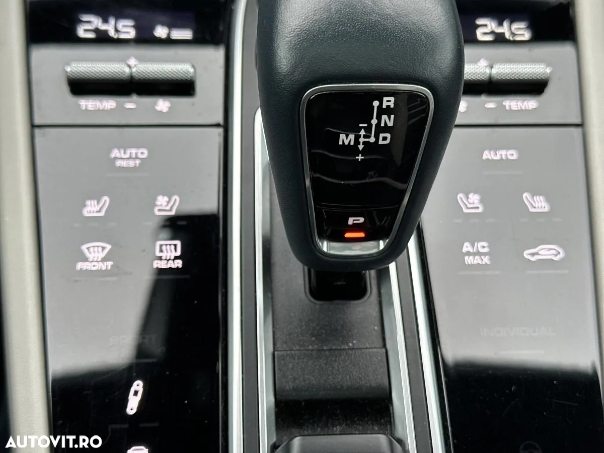 Porsche Cayenne GTS Tiptronic S - 17
