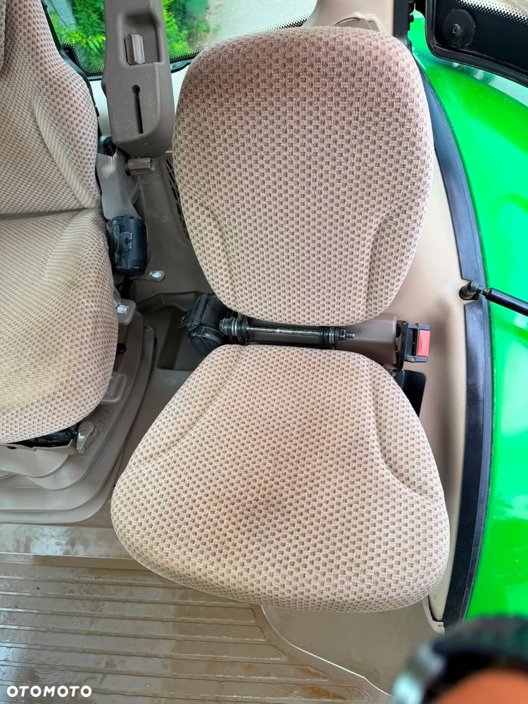 John Deere 6140R - 18