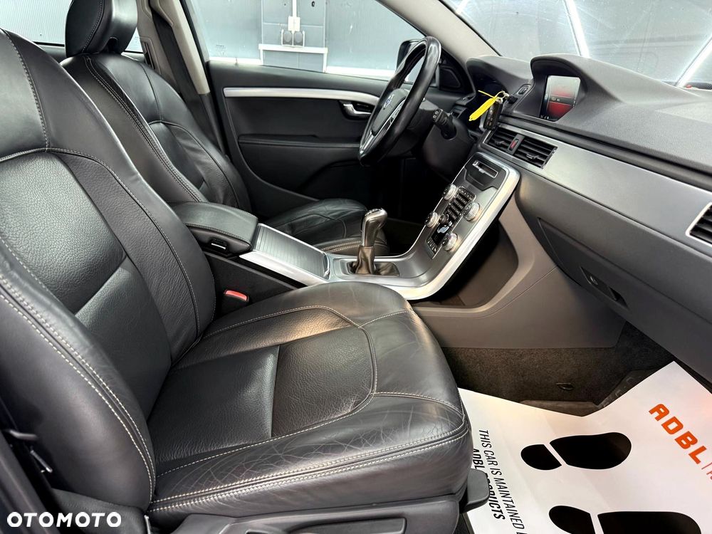Volvo XC 70 D4 Momentum - 31
