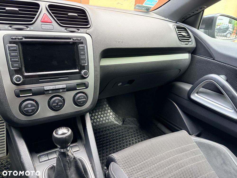 Volkswagen Scirocco - 31