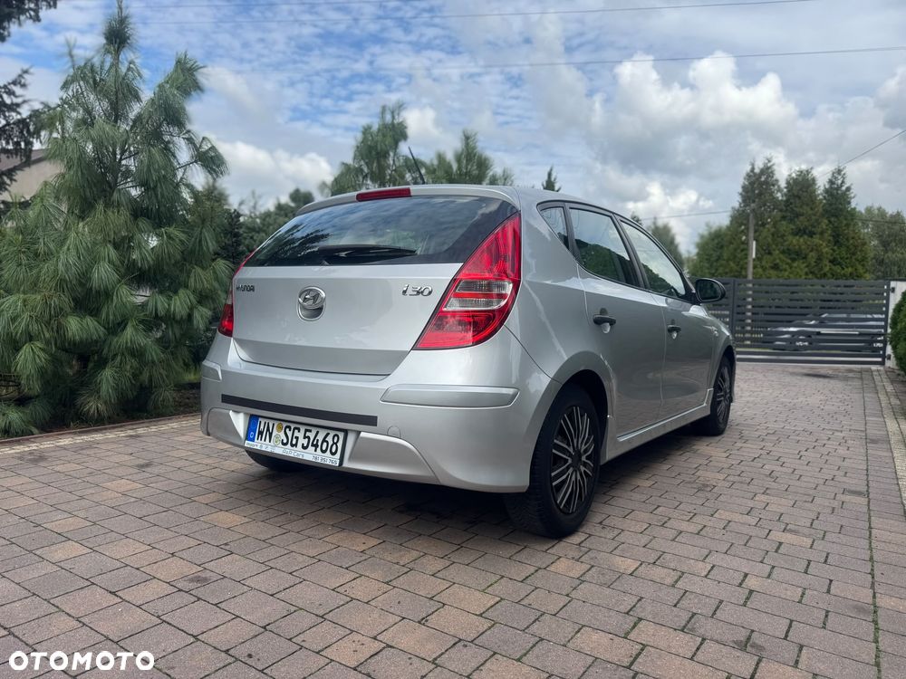 Hyundai i30 1.4 Blue Comfort - 9