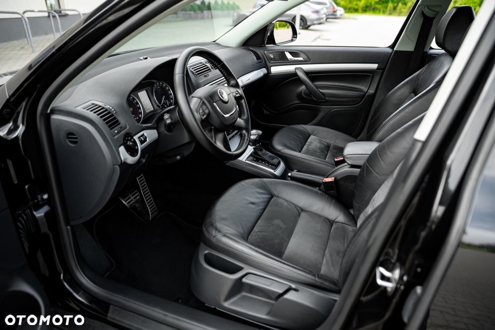 Skoda Octavia 2.0 TDI DPF 4x4 DSG Scout - 25