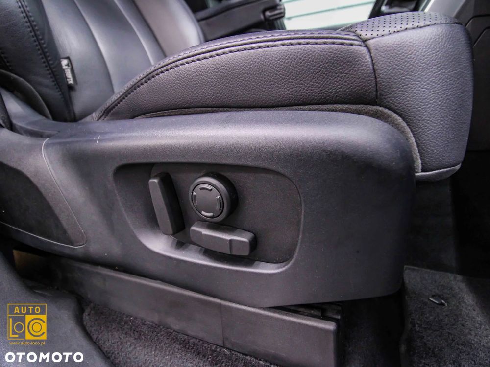 Land Rover Discovery 2.0 SD4 HSE Luxury - 38