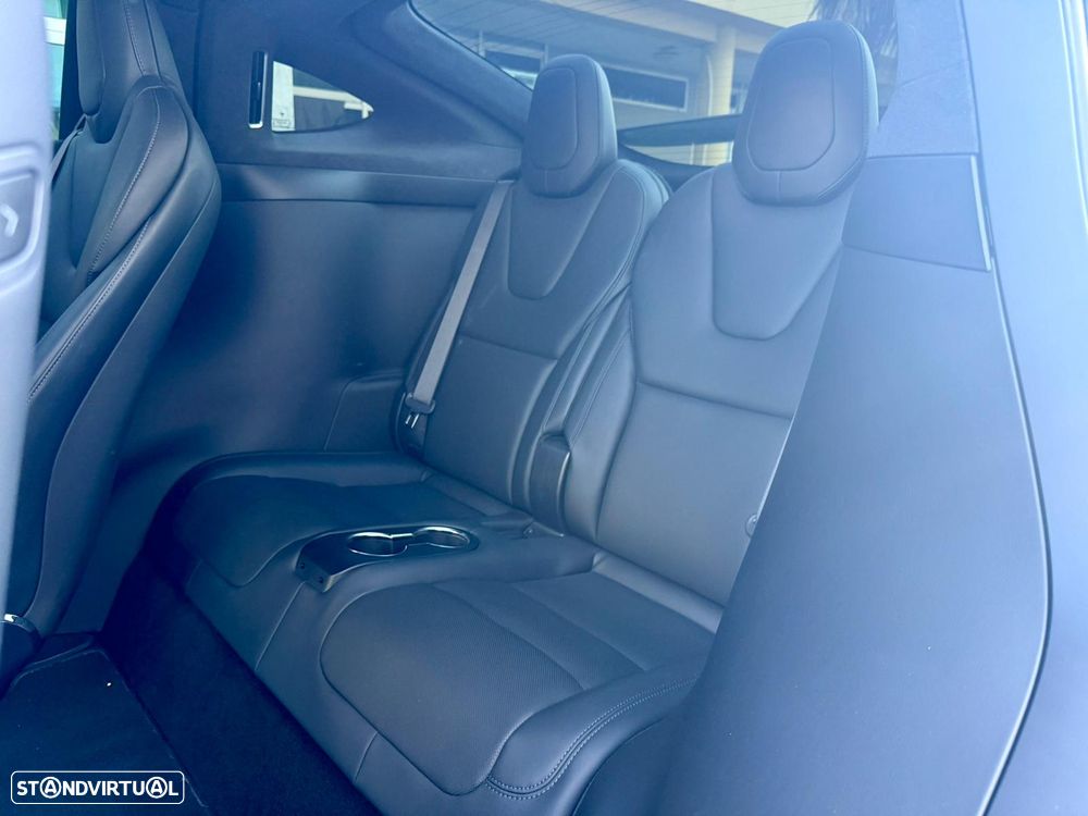 Tesla Model X Long Range AWD - 16