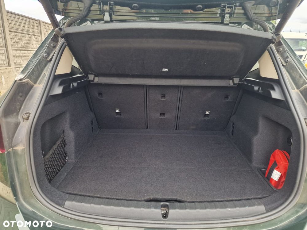 BMW Seria 2 218i Advantage - 20