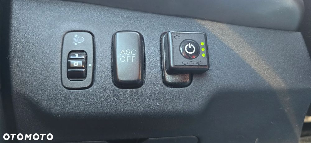 Mitsubishi Lancer 1.8 Inform LPG - 23