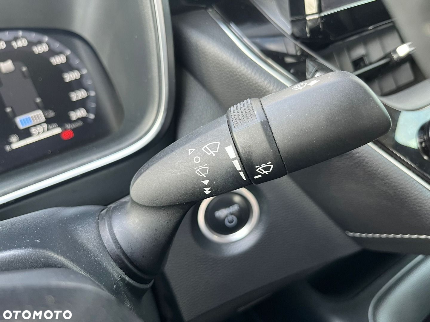 Toyota Corolla - 28
