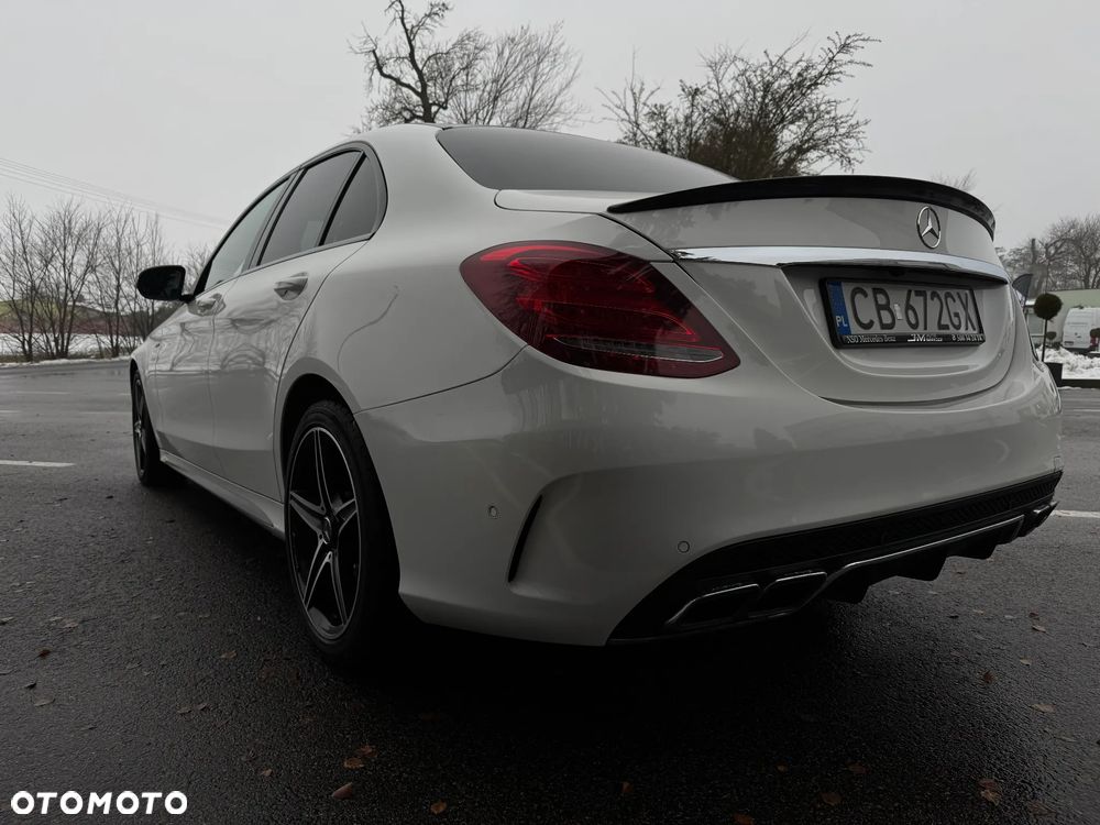 Mercedes-Benz Klasa C 200 4-Matic 9G-TRONIC - 6